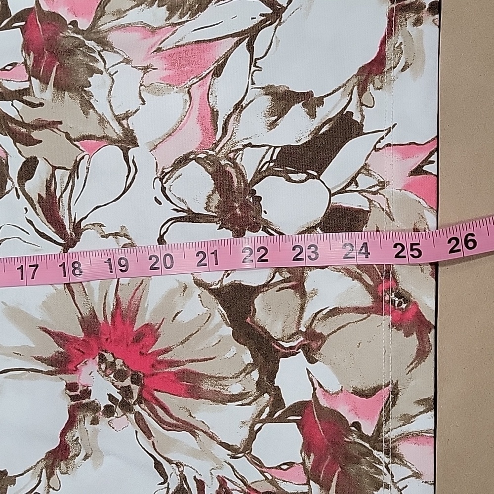Easywear by Chico's Size 1 (M/8) White Brown and Pink Floral Sleeveless Top - Picture 8 of 10